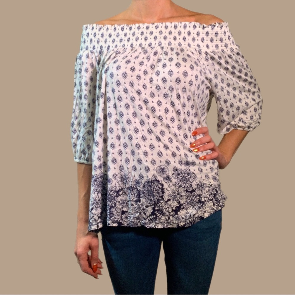 XS White and blue off-the-shoulder top - Max Jeans brand